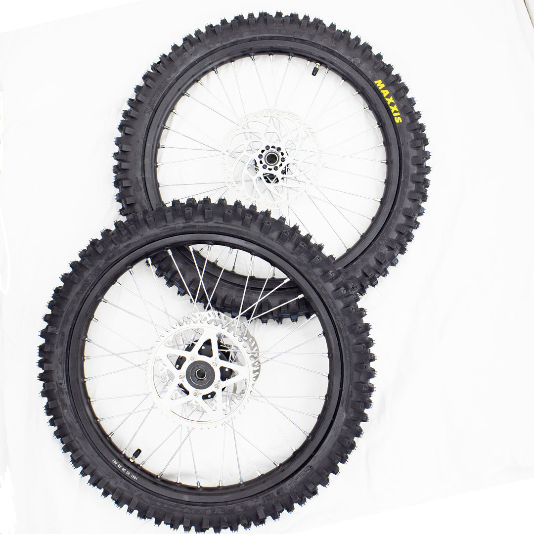 Kompletträder 19 Zoll, Set mit Maxxis Maxxcross IT Crossreifen